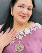 Jalebi Design Spiral Pendant with Chain