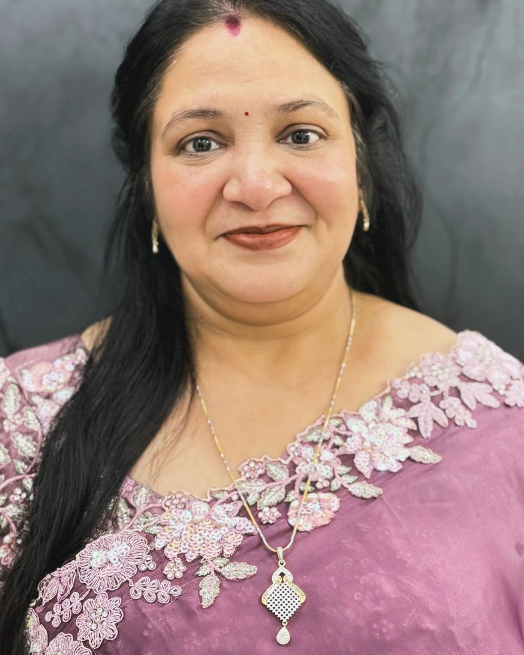 Barfi Shaped Pendant With Chain and Earrings