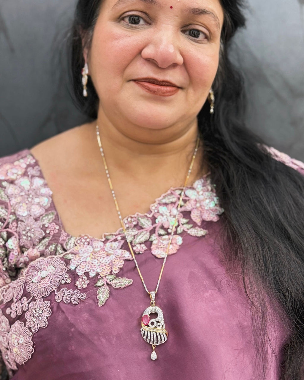 Elephant Design Pendant Set With Chain and Earrings