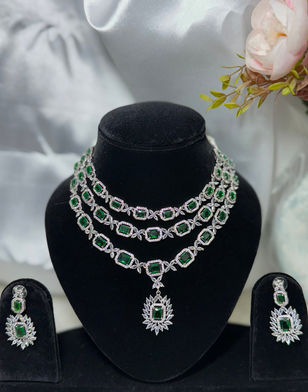 Emerald Green Triple Layer Necklace Set