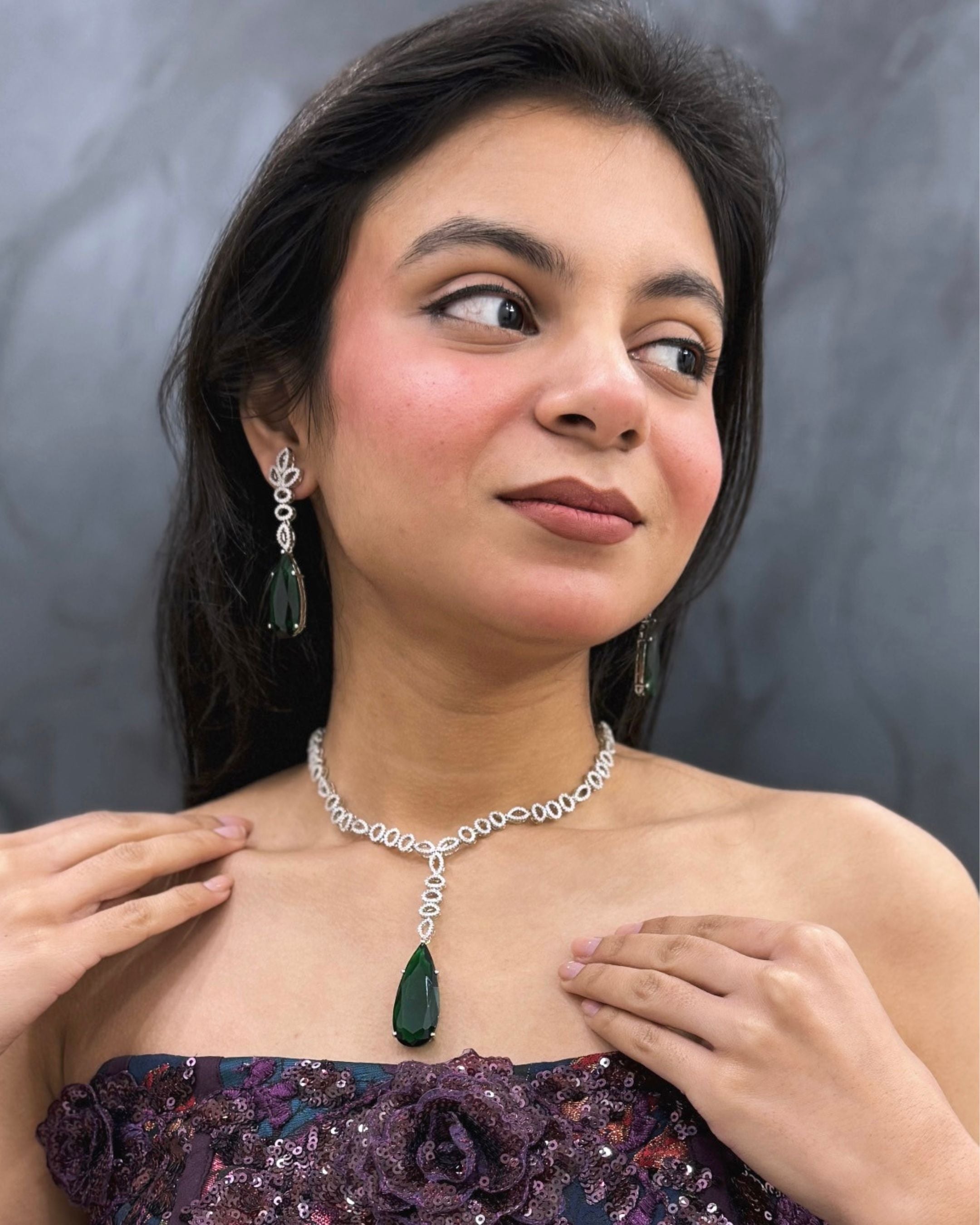 Emerald Green Teardrop AD Necklace Set with Earrings