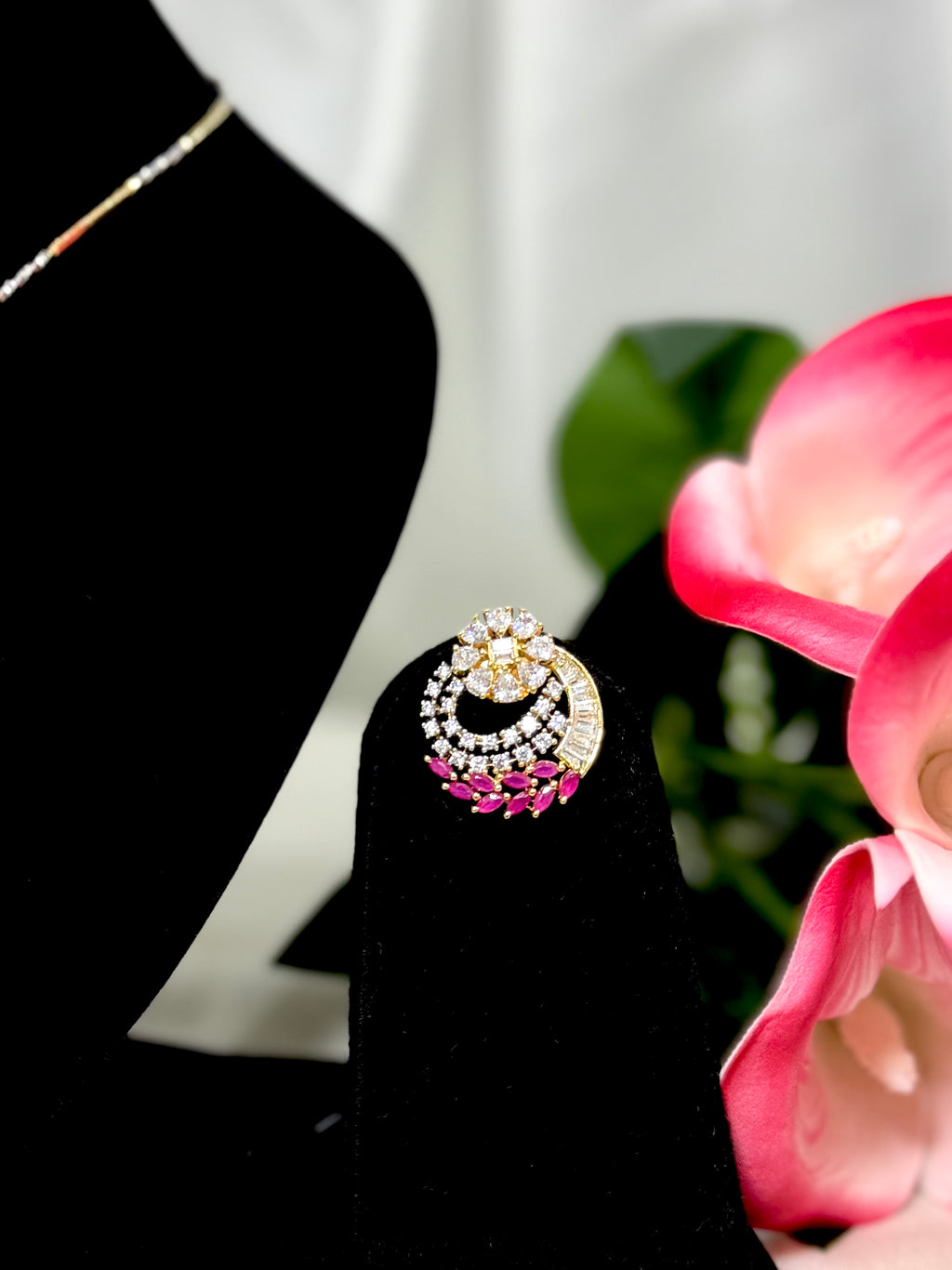 Gilded Grace Spiral Pendant With Chain and Earrings