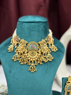 Hasti Grand Antique Choker Set