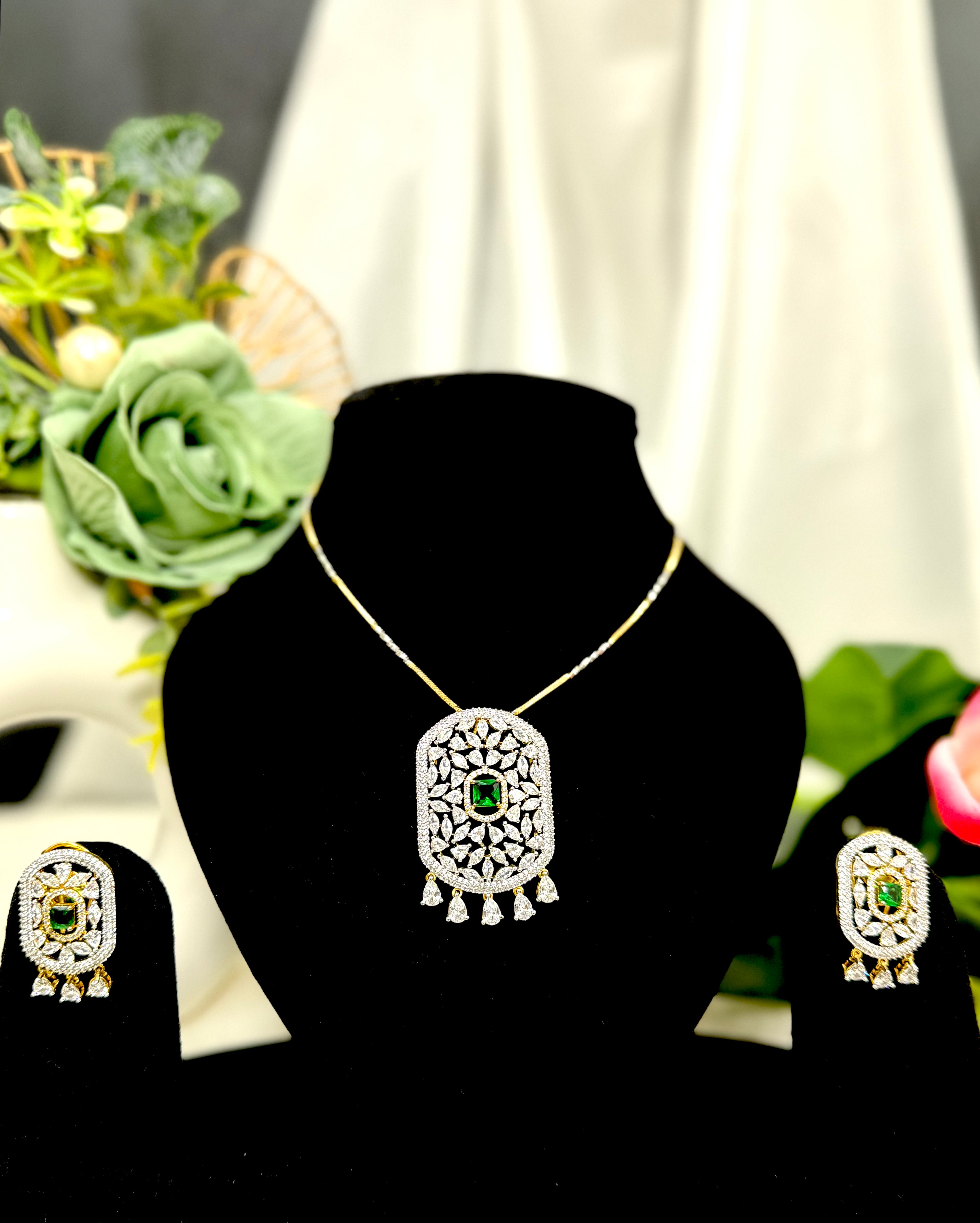 Lush Green Emerald Pendant With Chain and Earrings