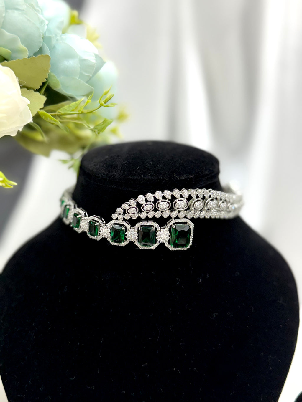Maharani Emerald Green Stone Double-Layer Choker Set with Earrings