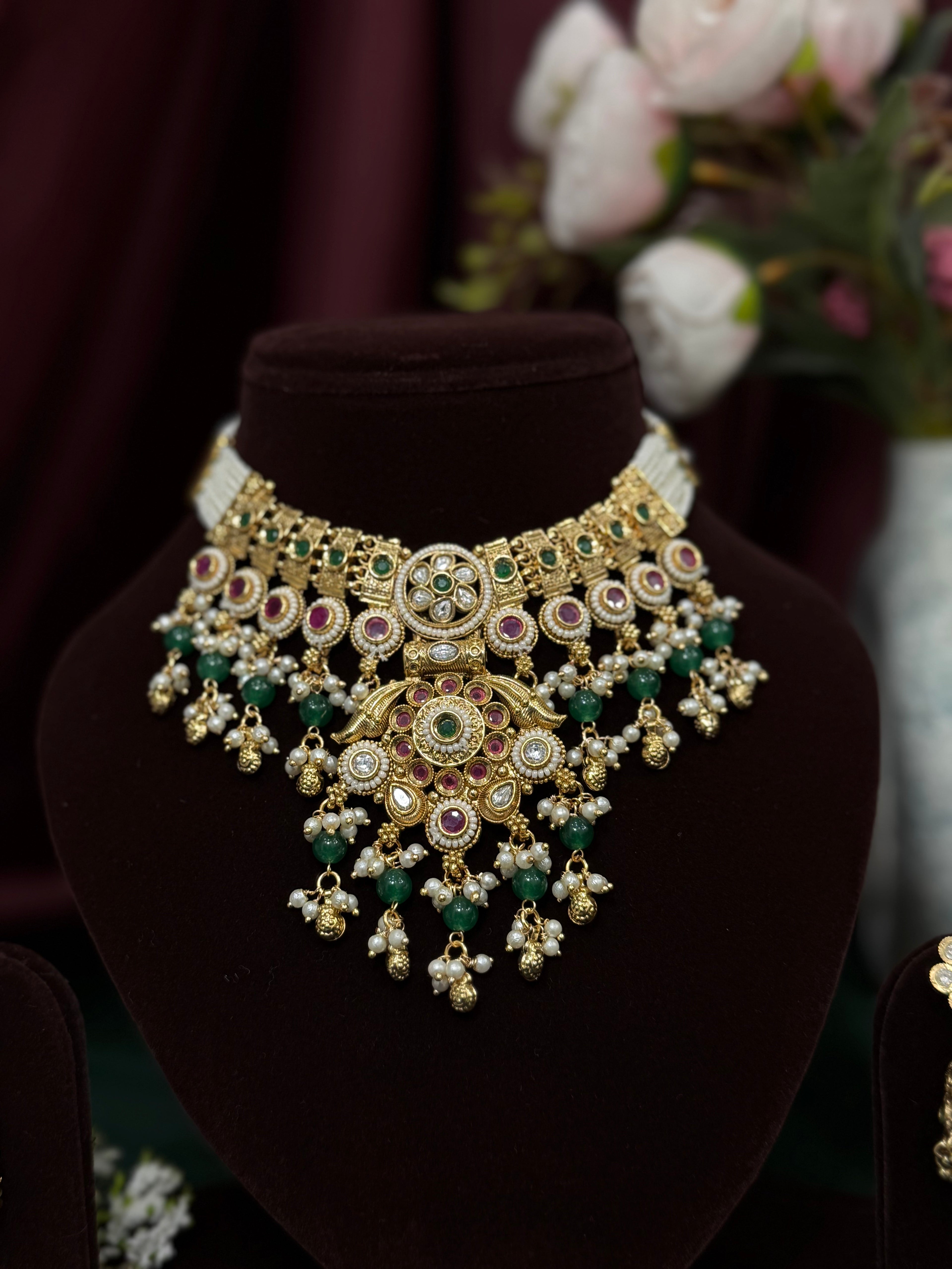 Rajraani Grand Kundan Bridal Set