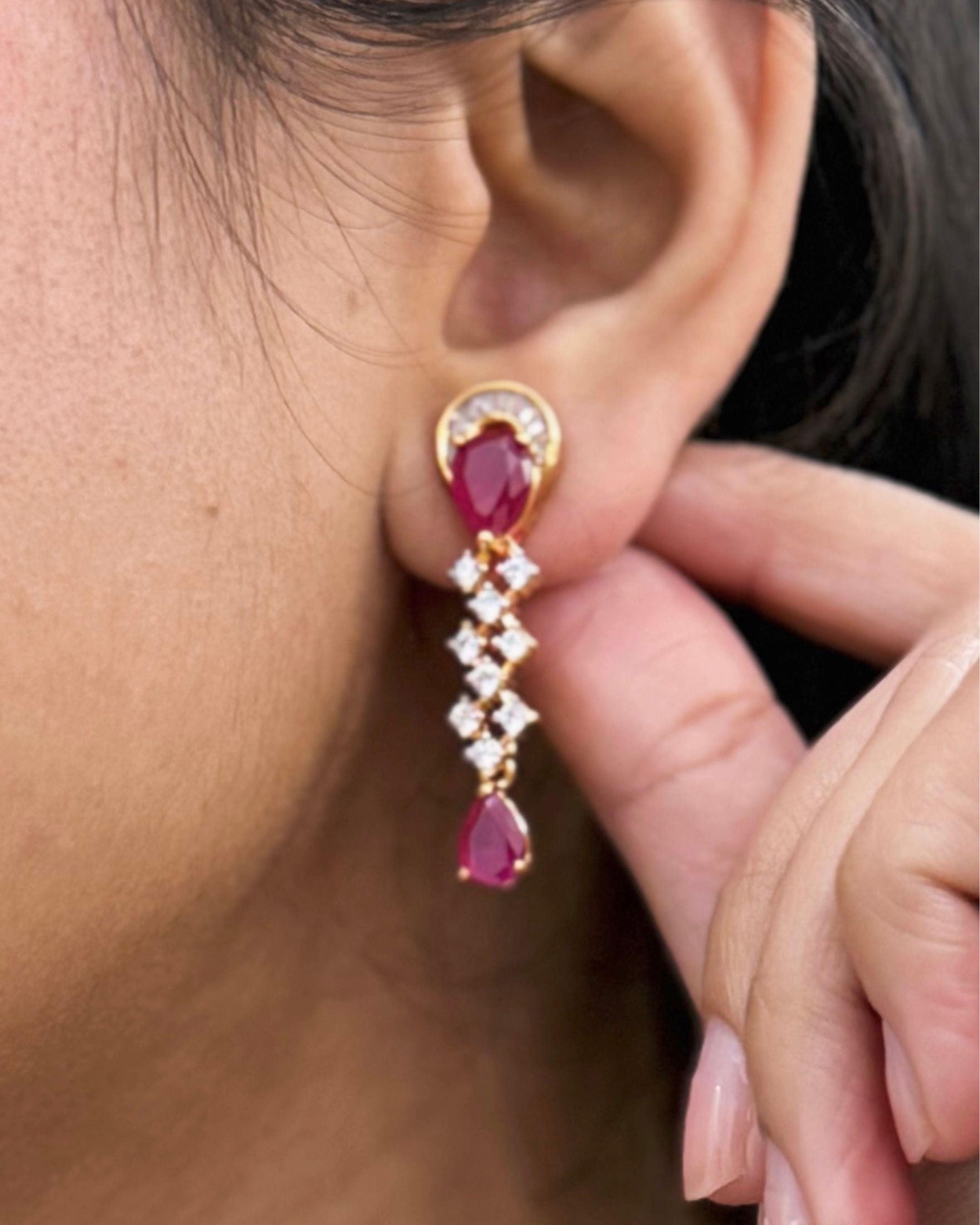 Ratna Rani Ruby Red Teardrop Necklace Set