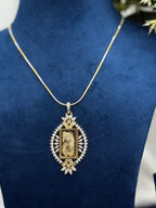 Square Border Ginni Pendant Set With Chain and Earrings