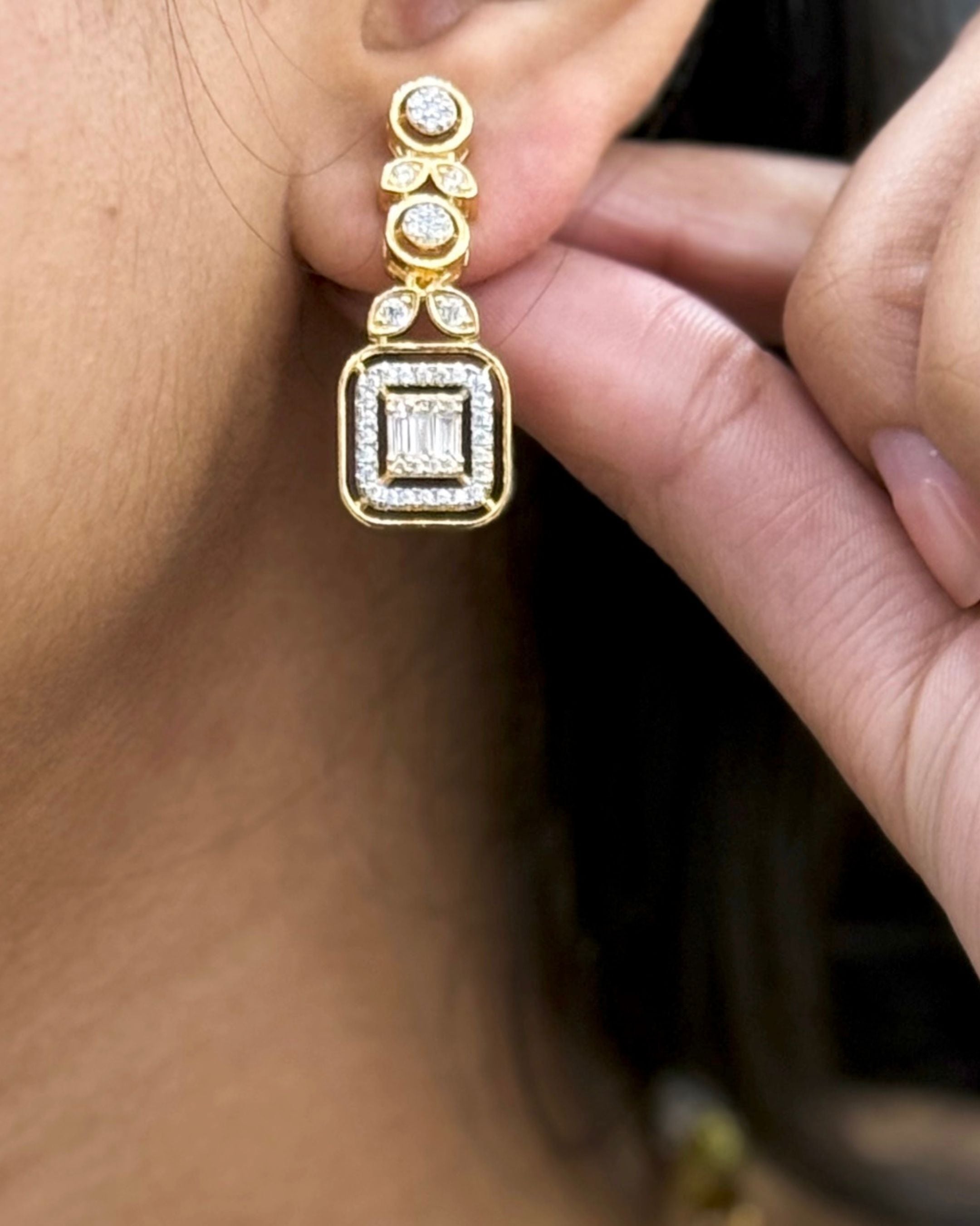 Square Lumi Geometric Necklace Set with Earrings